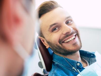 Warum wurzelkanalbehandelte Zähne Ihre Zahngesundheit gefährden können